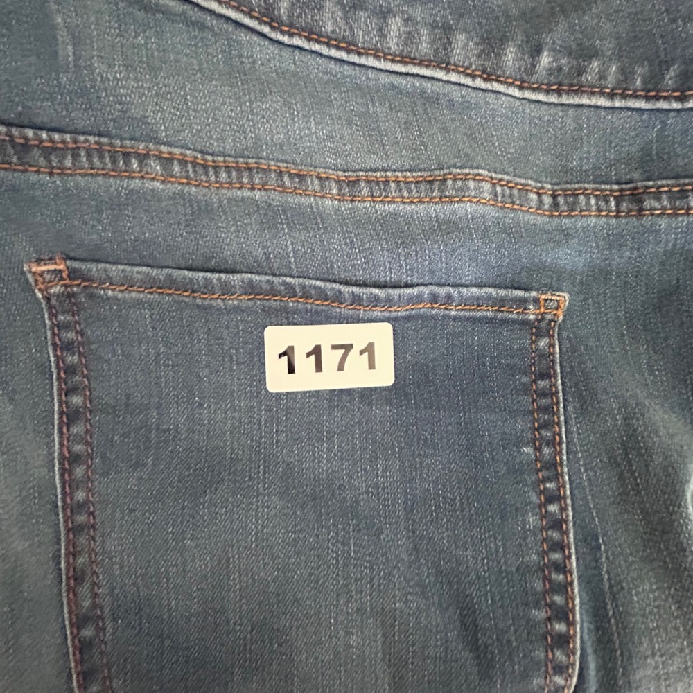 Boutique+ Slim Bootcut Jeans Womens 18W Medium Wash Stretch Denim 1171‎ - Picture 7 of 7